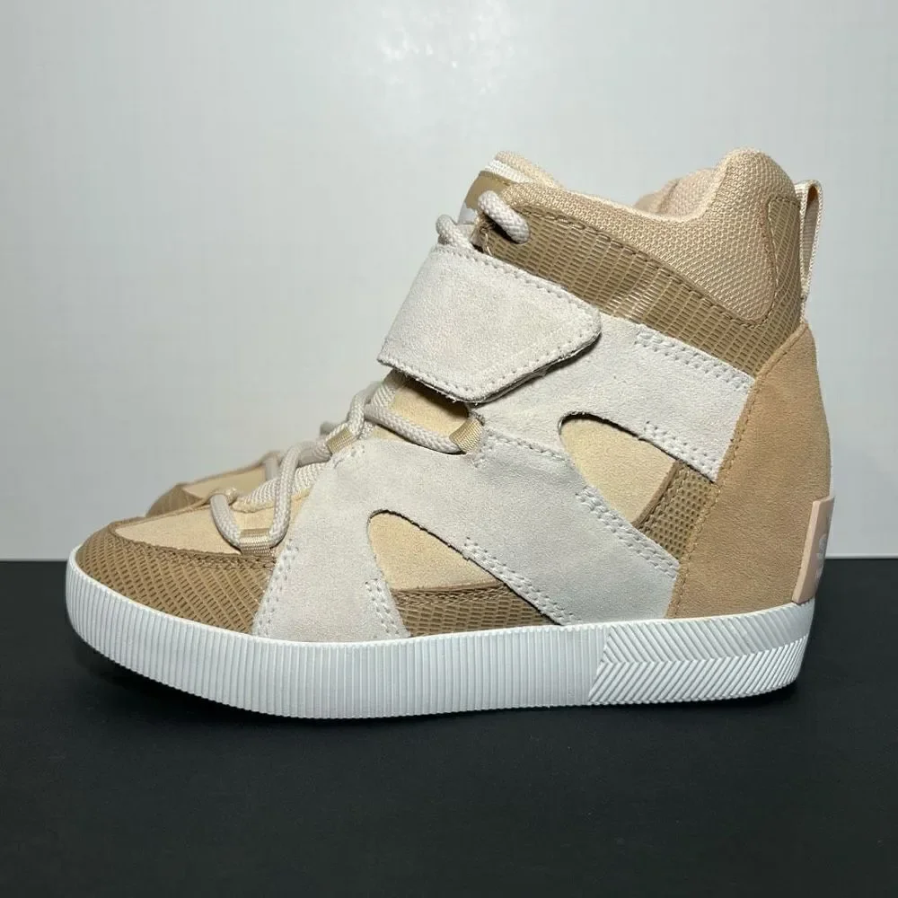 NWT Womens SOREL Out N About Sport Wedge Bootie Shoes / Size 5.5